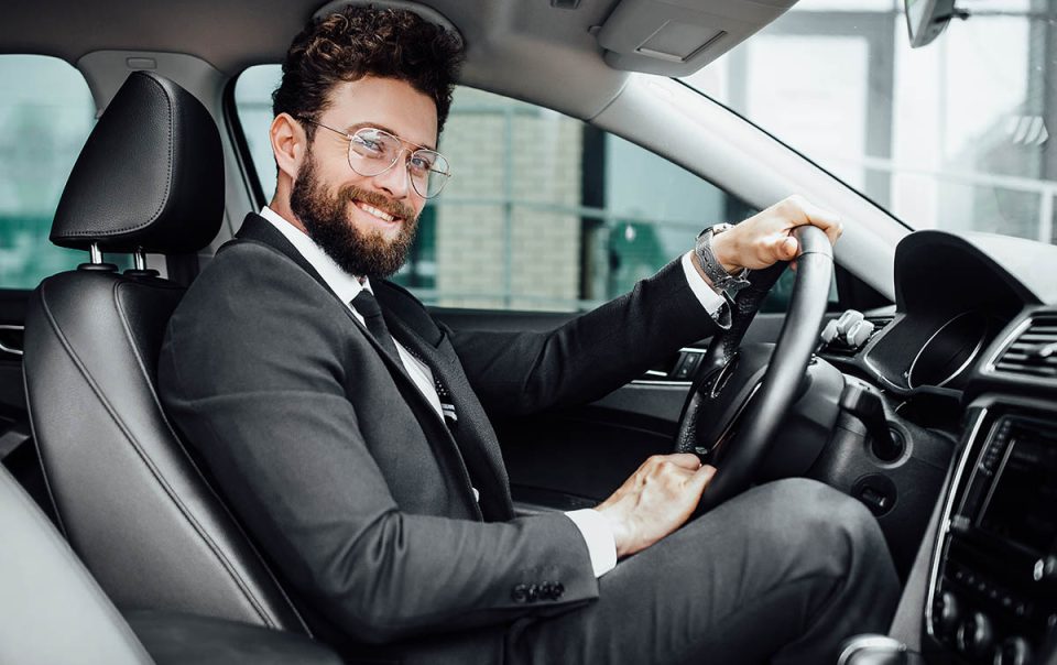 Hire a Safe Driver in Dubai | Professional Chauffeur Service 24/7